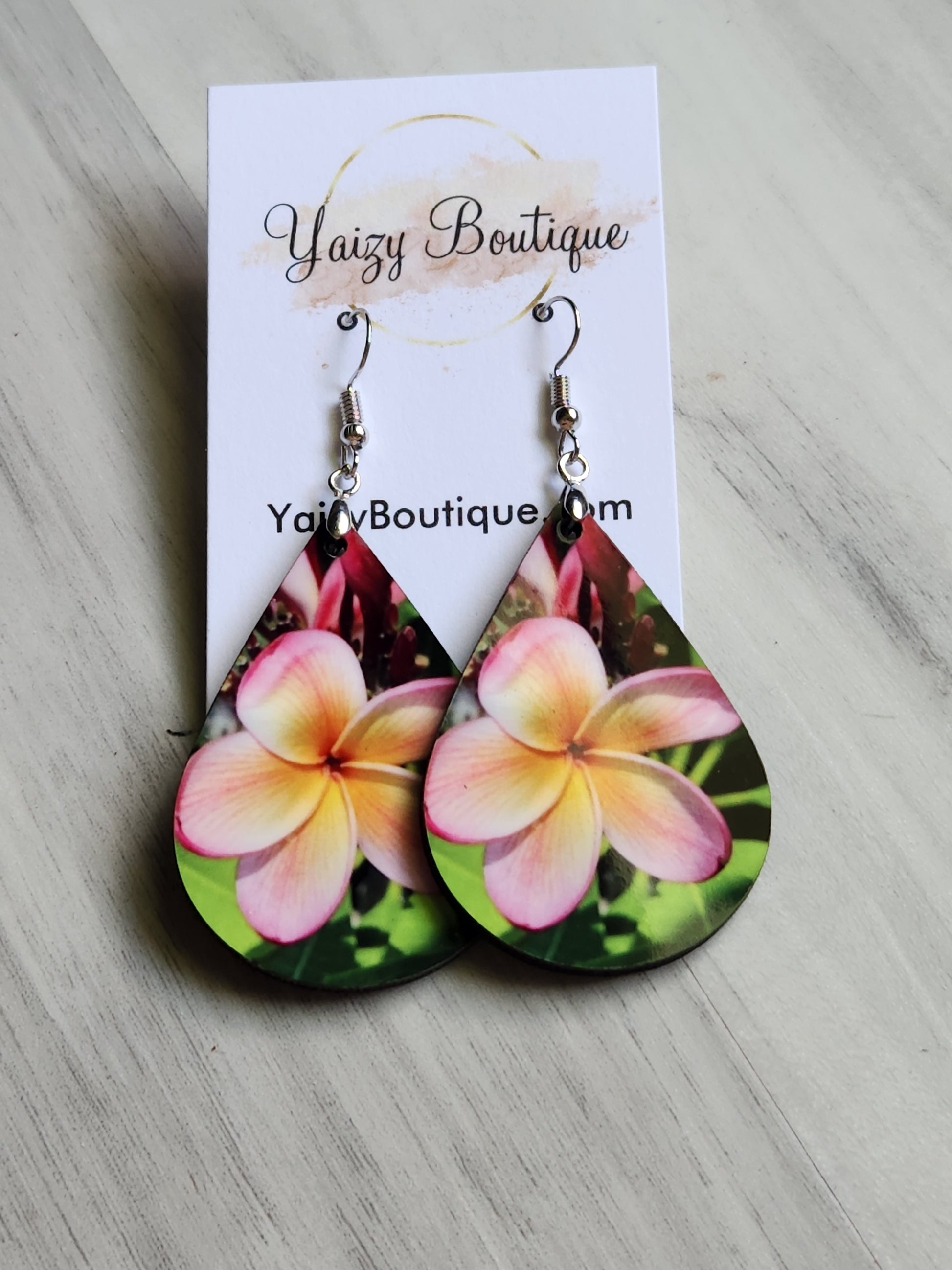 Hawaiian Plumeria Earrings - Yaizy Boutique