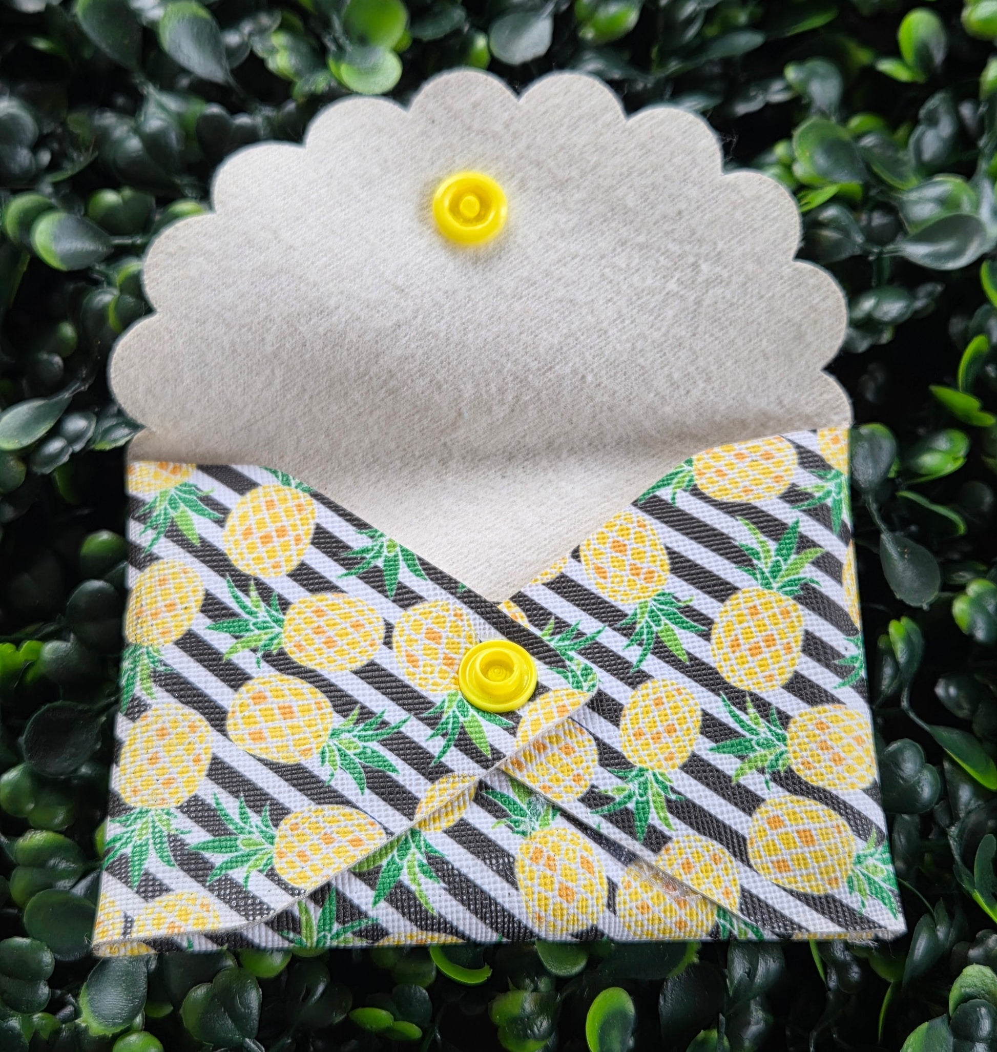 Handmade Mini Wallet – Pineapple Print Faux Leather Card Holder | Small Bifold Pouch Yaizy Boutique