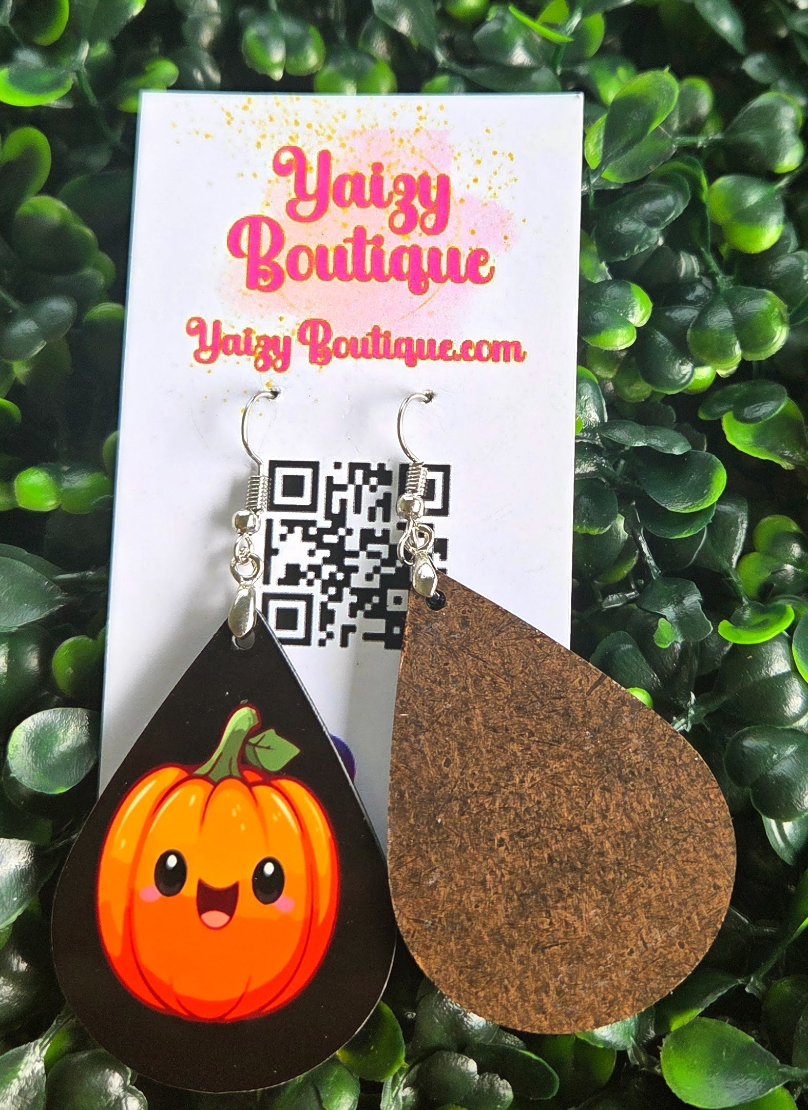 Kawaii Pumpkin Face Earrings – Handmade Halloween Teardrop Jewelry Yaizy Boutique