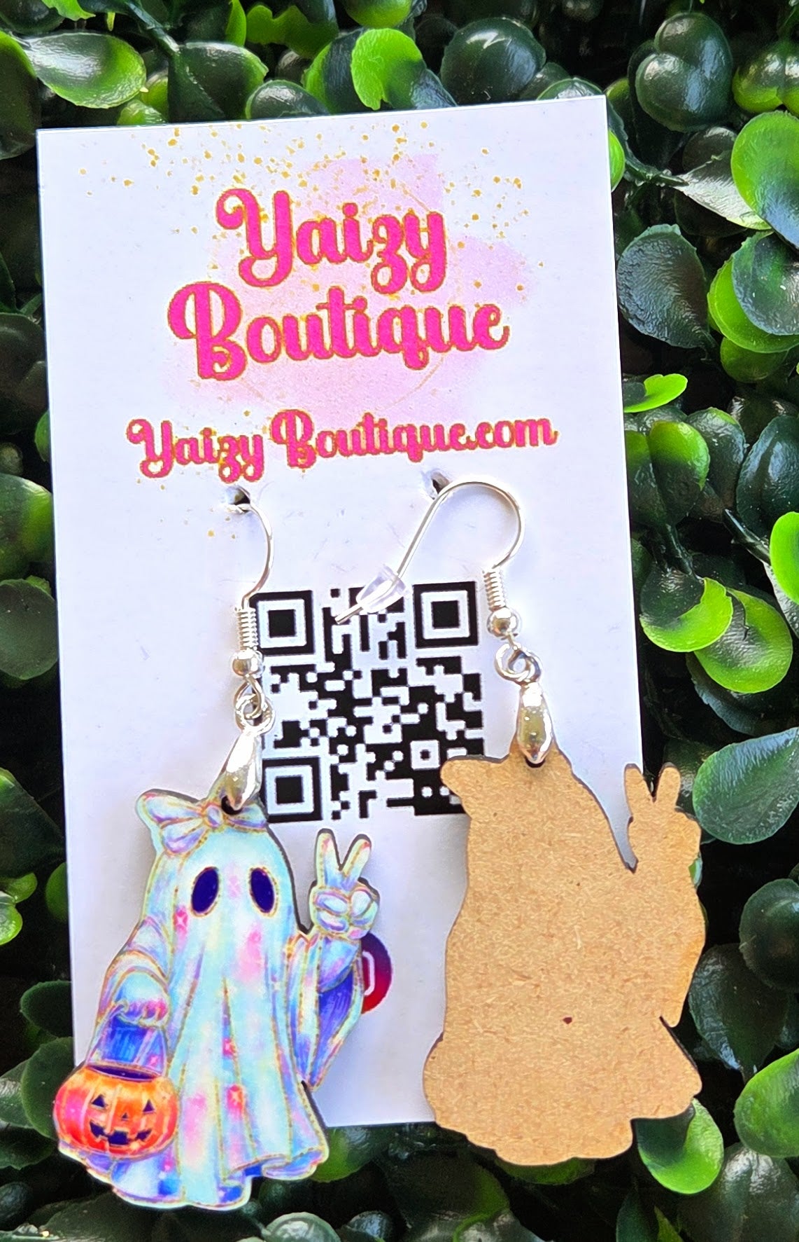 Peace Sign Ghost Halloween Earrings – Cute Spooky Earrings Yaizy Boutique