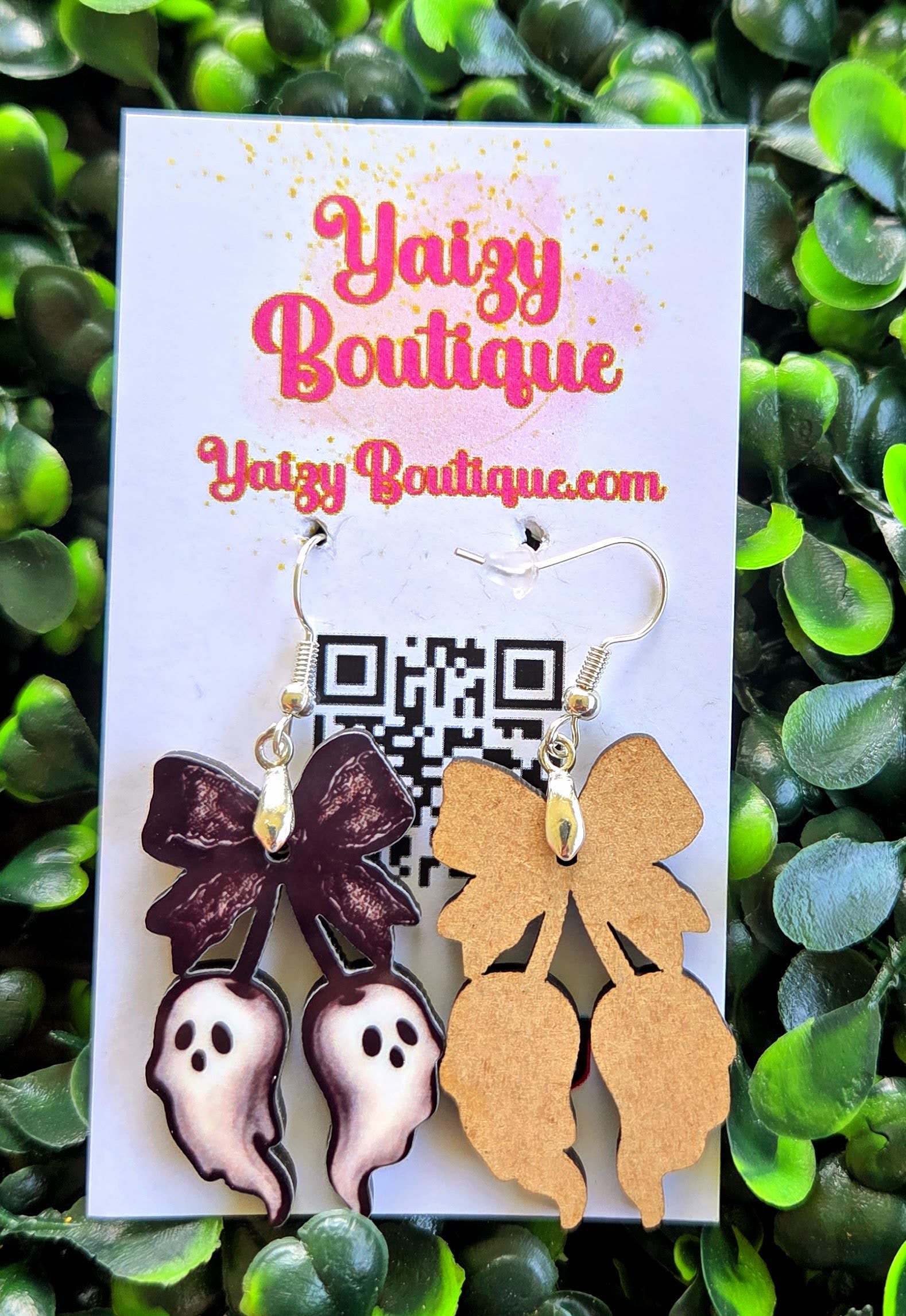 Handmade Ghost Bow Earrings – Cute Spooky Halloween Jewelry Yaizy Boutique