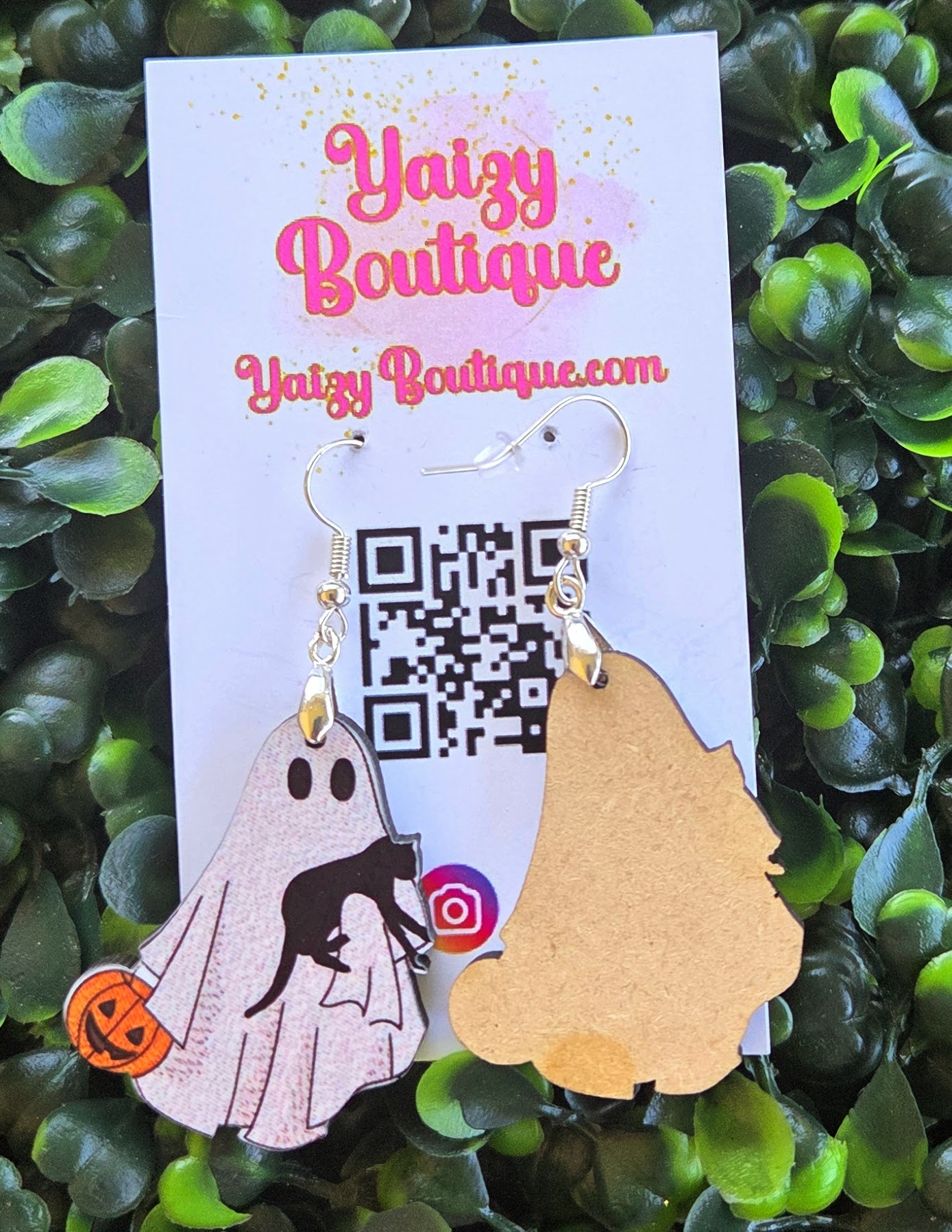 Ghost & Black Cat Halloween Earrings – Wooden Spooky Earrings Yaizy Boutique