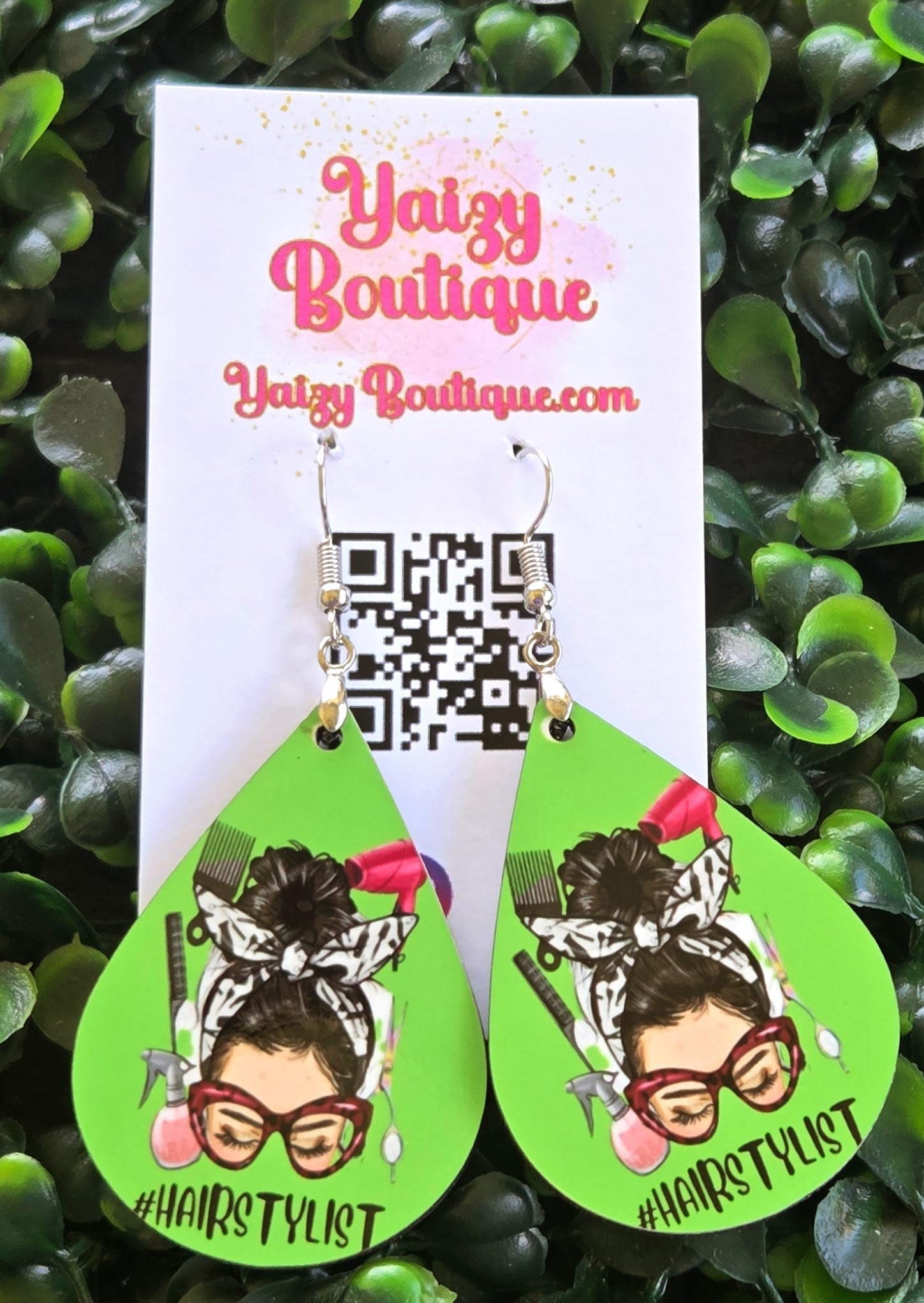 Hairstylist Earrings – Fun Hairdresser Gift, Lightweight Teardrop Earrings for Salon Stylists Yaizy Boutique