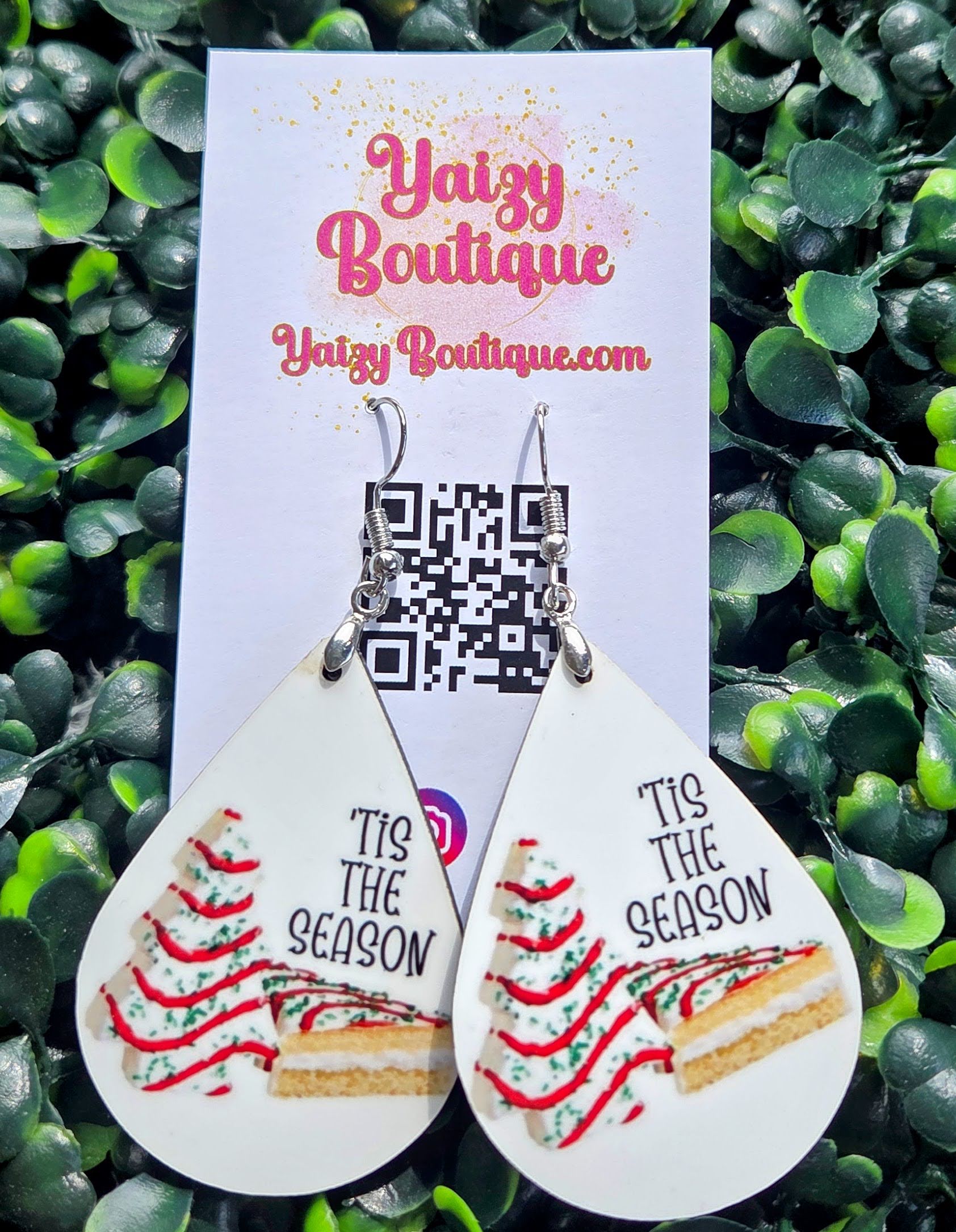 ’Tis The Season Earrings | Christmas Tree Snack Cake Earrings | Handmade Holiday Jewelry Yaizy Boutique