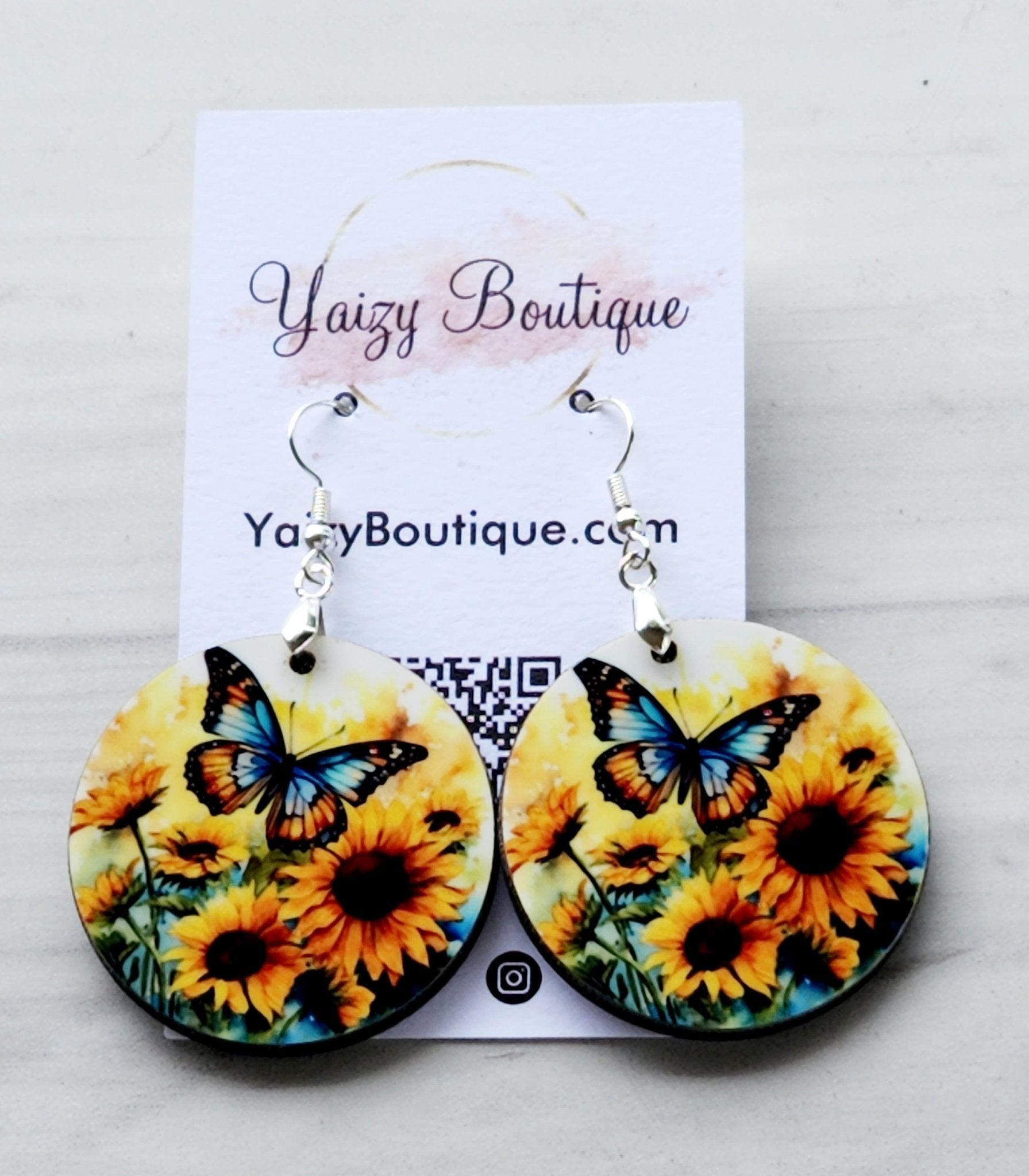 Butterfly and Sunflowers Handmade - Yaizy Boutique